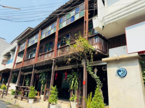 Mi Casa Thaphae Chiang Mai